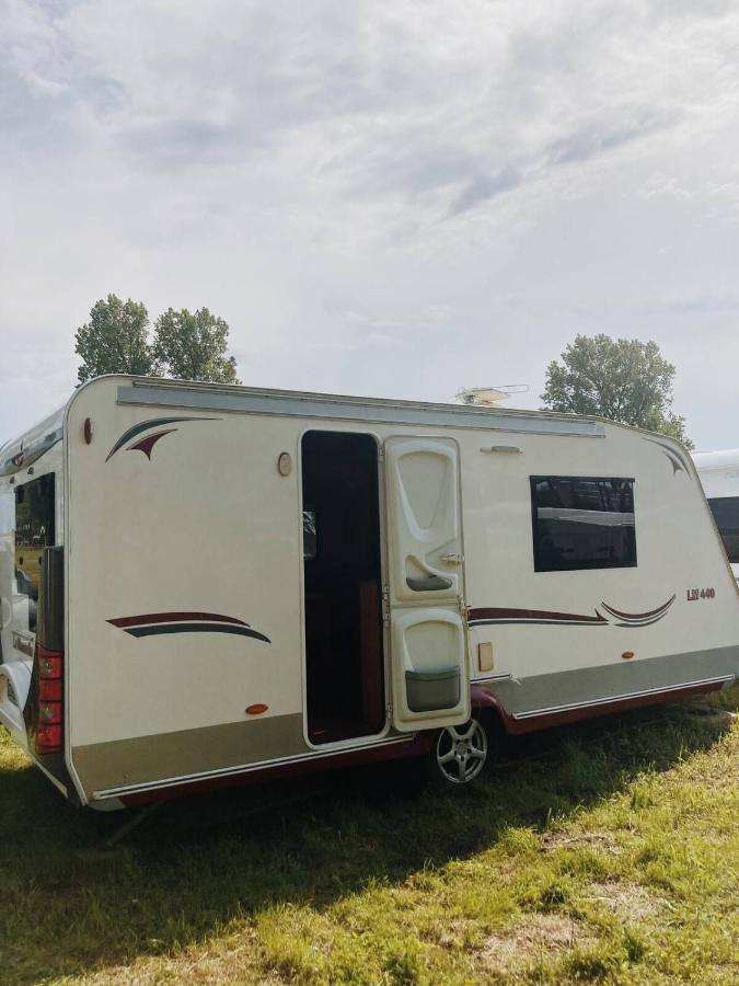 Camping Rogowo Mrzeżyno Esterno foto